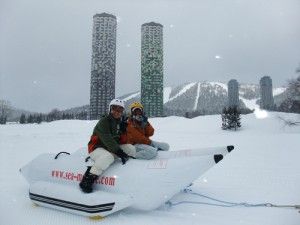 雪上バナナボート