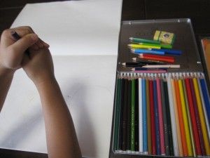 鉛筆を削る