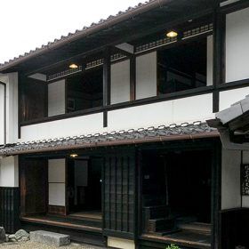 愛知県常滑市／龍田家
