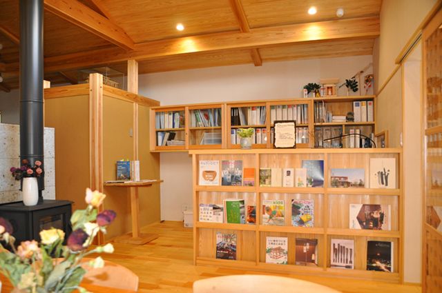 Living Gallery 木の実