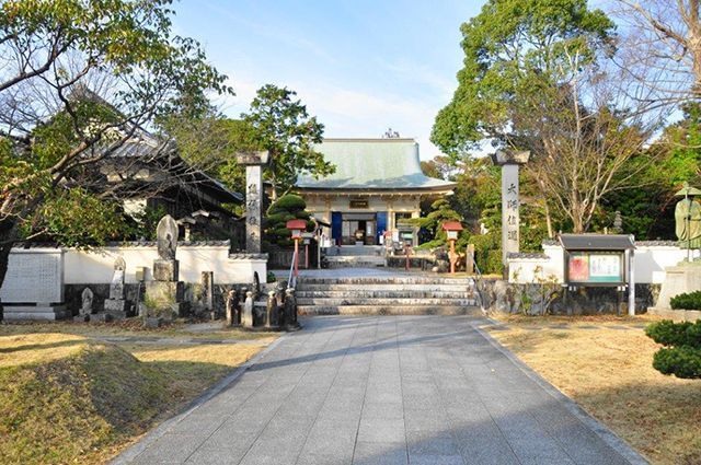 ［四国40番札所］平城山 薬師院「観自在寺」