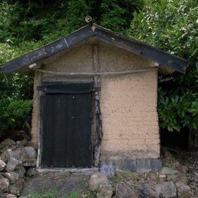 丹波篠山に点在する灰屋（はんや）