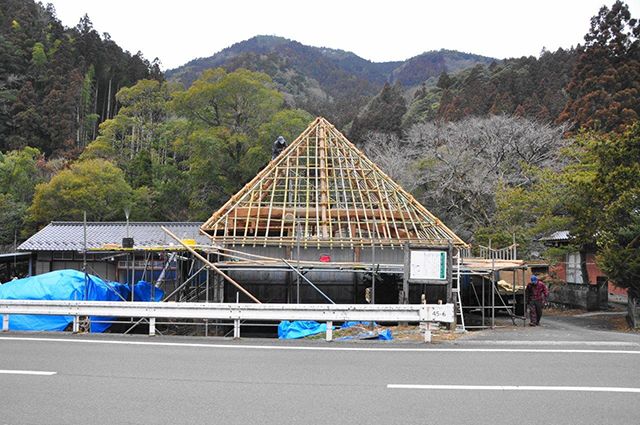 農村歌舞伎舞台