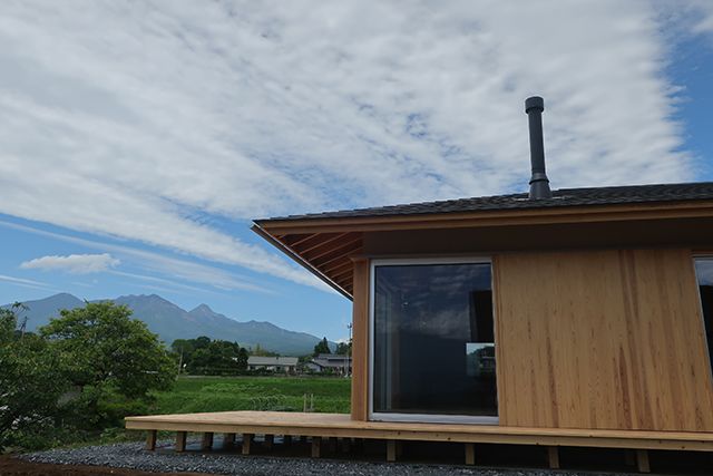 北に八ヶ岳、南に甲斐駒ヶ岳