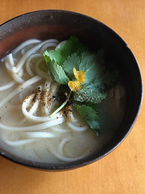 酒粕風味うどん