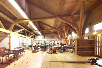 photo04:木造の環境教育施設