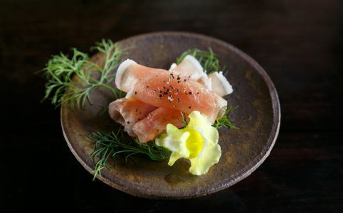 らっきょうの生ハム巻き