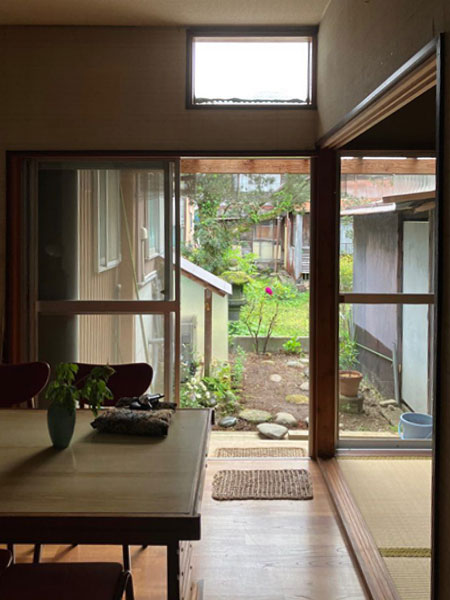 小さな坪庭
