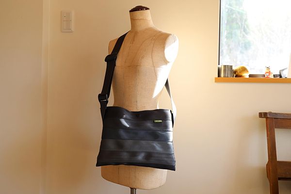 コニーズアイ Re+Belt/デザイン性で選ぶリサイクルバッグ 3