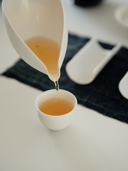 hitonoto　Solo Exhibition : 林 沙也加