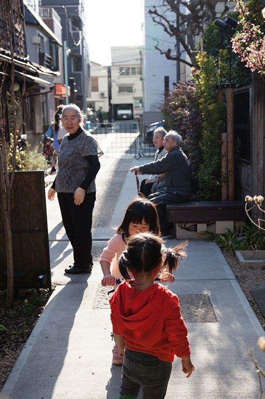 子育て世代から多世代間のつながりまで