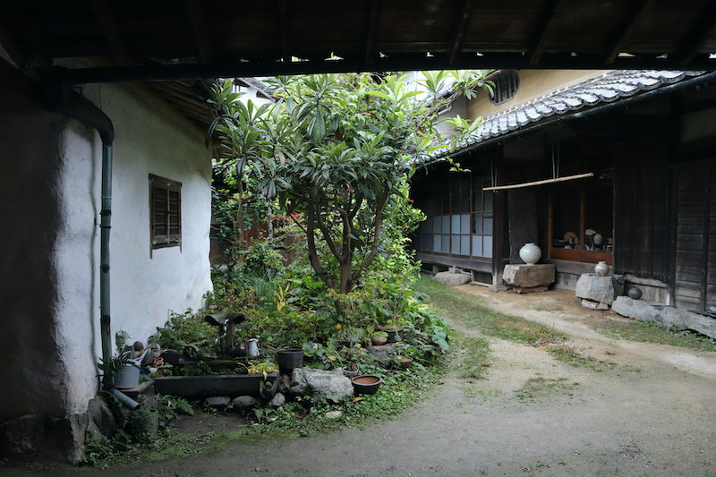 奈良県高市郡明日香村　陶芸家 タナカシゲオ